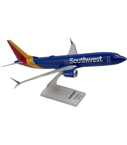Amazon.com: Boeing 737 MAX 8 Commercial Aircraft Southwest